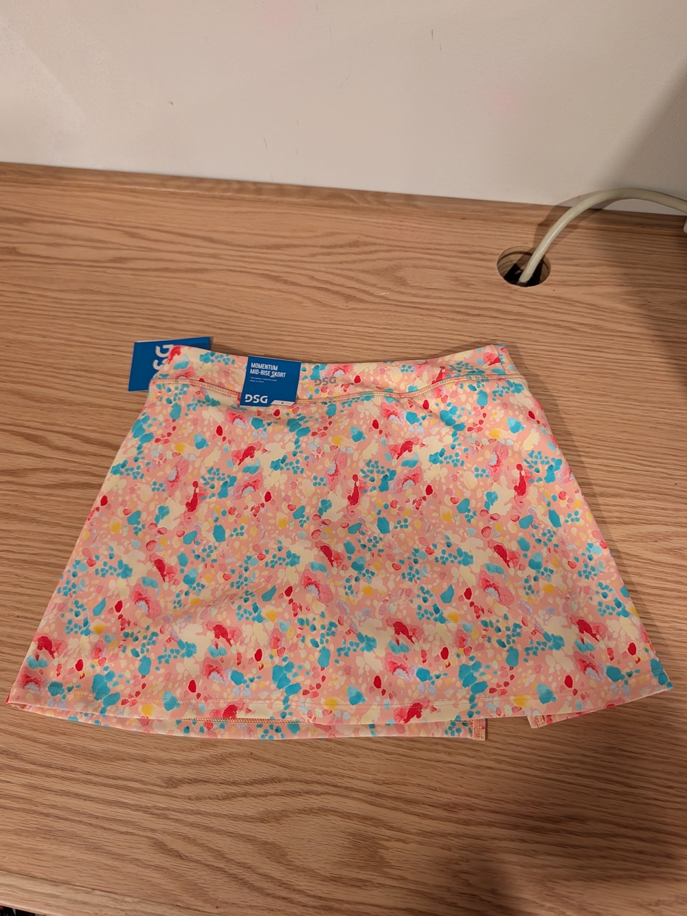 DSG Women's Stride Mid R Shorts - Floral Multi-Color (Pink, Blue, Yellow, Cream)